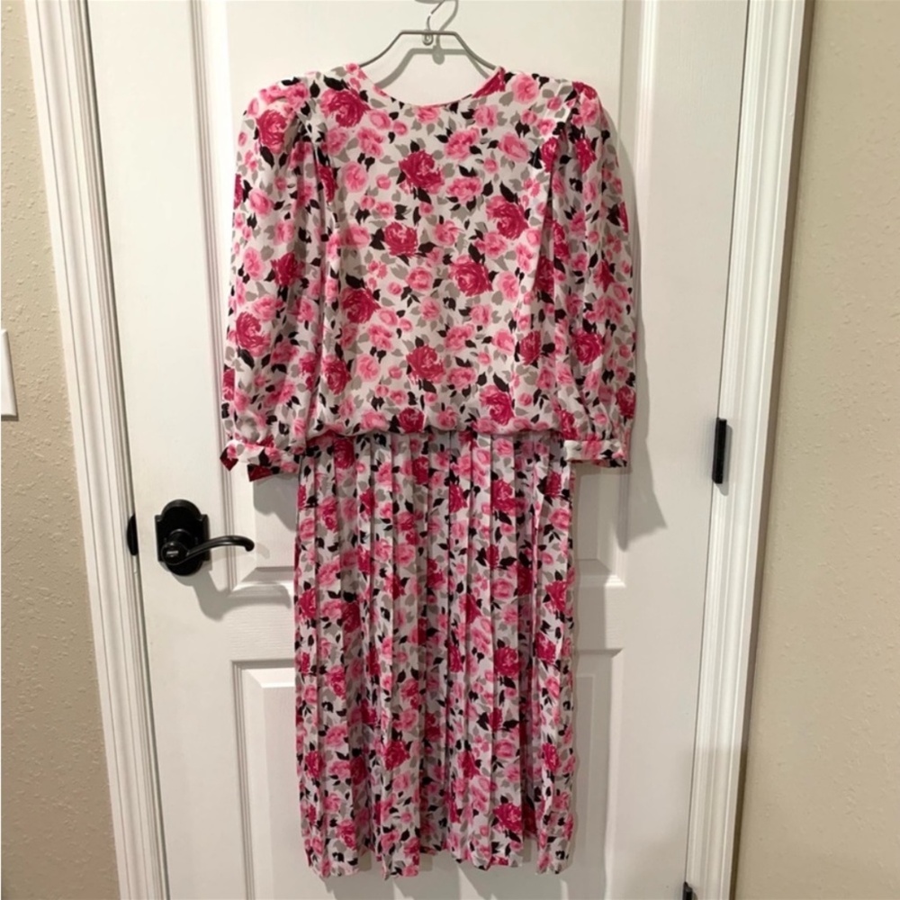 Vintage Leslie Fay  Modest Pink Floral Dress with Puff Sleeves Sz 6